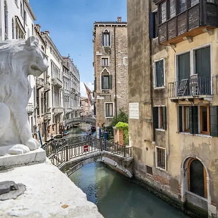 شقة Palazzo Soranzo Piano Nobile Canal View